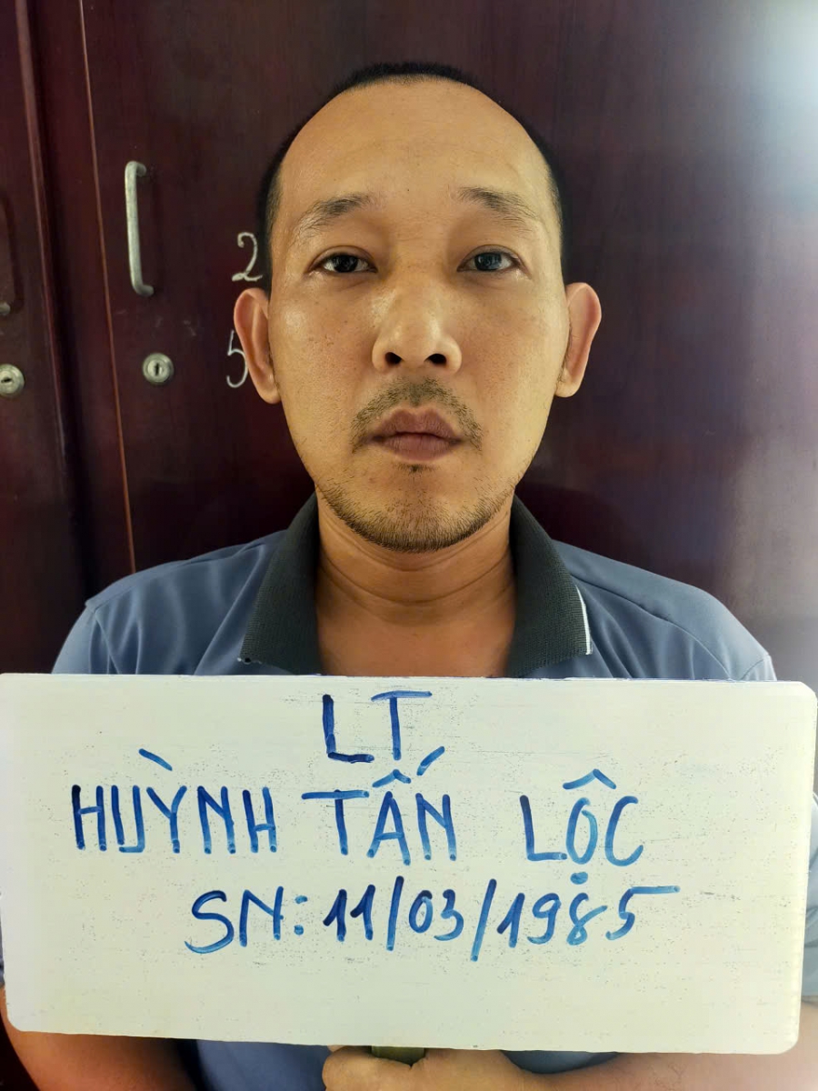 Huỳnh Tấn Lộc